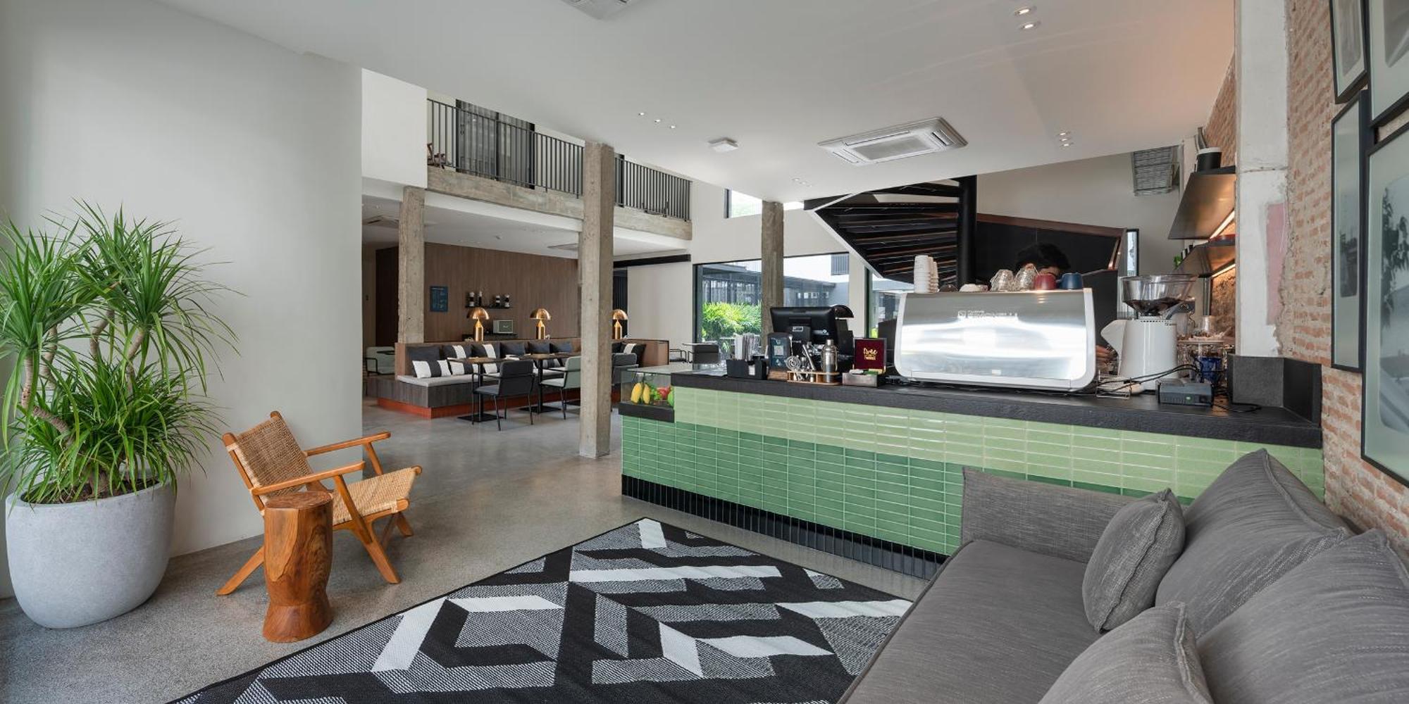 Lilit Bang Lumphu Hotel 방콕 외부 사진